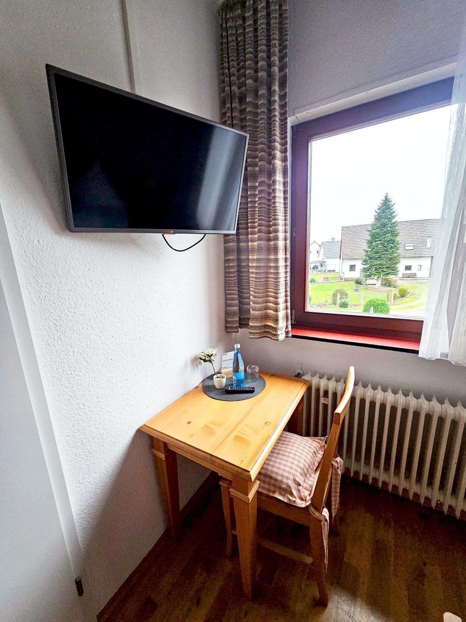 Landgasthaus Sternen Kehl Buitenkant foto